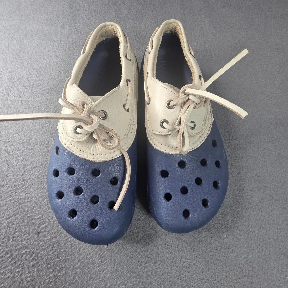 Crocs Beach Line Boat Shoes Navy Blue Cream Leather Mens 9 Womens 11 Nautical